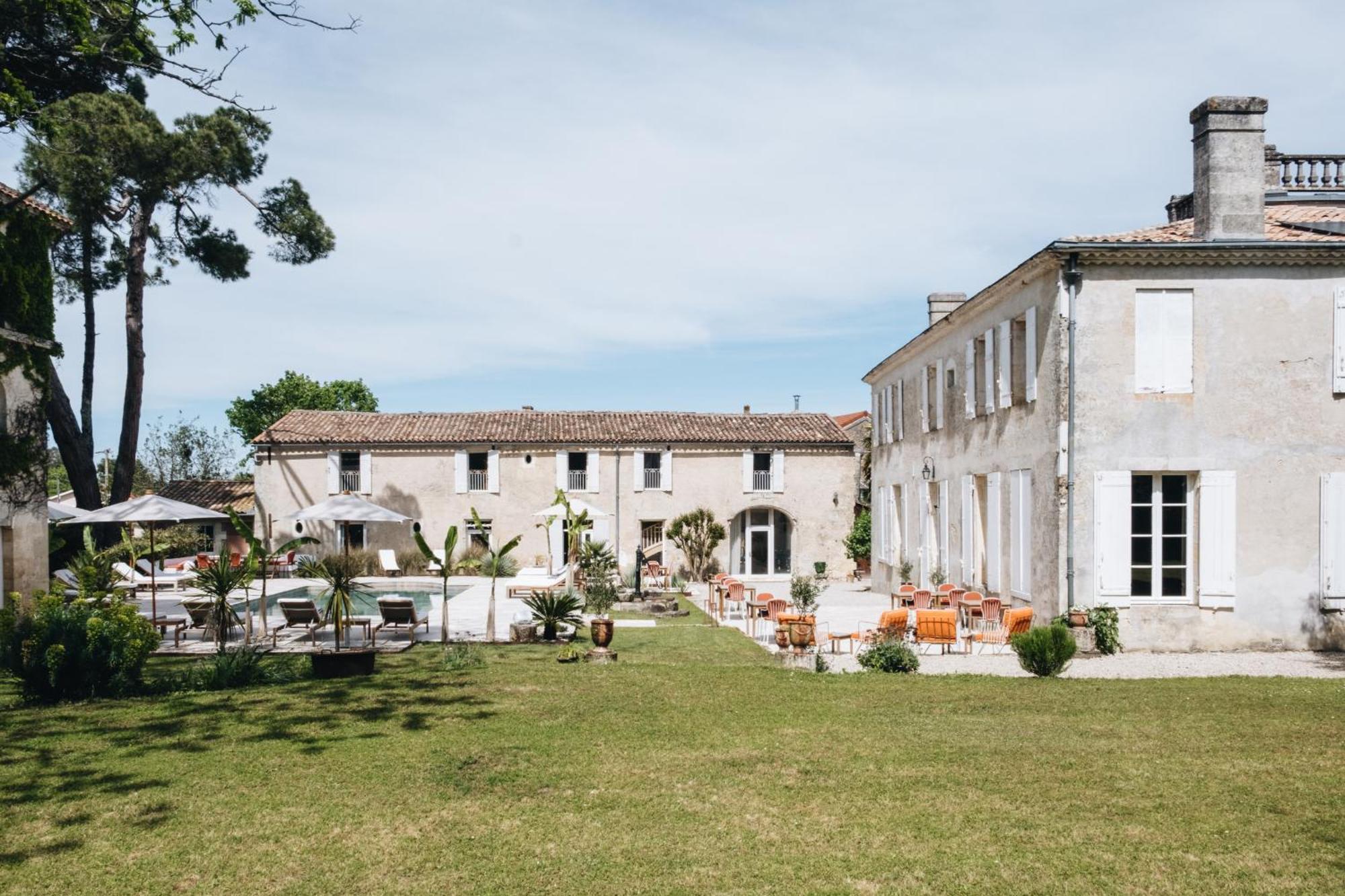Le Chateau Real Saint-Seurin-de-Cadourne Rum bild